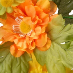 Daisy Decorated Artificial Wreath - 18-Inch, Unlit -Northlight dnat ras 44196 1 3 02564.1631810849