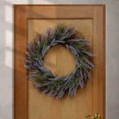 Christmas Central Lavender Artificial Wreath - 24-Inch -Northlight dnat ras hy27524w l1 4 85603.1631812648