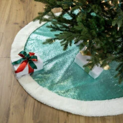 Northlight 47" Mint Green Sequins Christmas Tree Skirt With White High Pile Fleece Fur Trim -Northlight northlight hm14698 styled 62260.1689863893