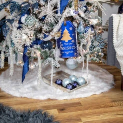 Northlight 52" White And Silver Glittered Weeping Christmas Pine Spray -Northlight winter20blues 620cropped 59885.1671008227